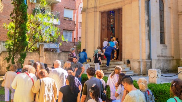 Semana Santa más de 300 vecinos recorrieron las ‘Siete Iglesias' de San Fernando